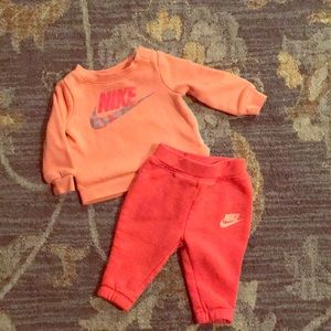 nike jogging suits for babies
